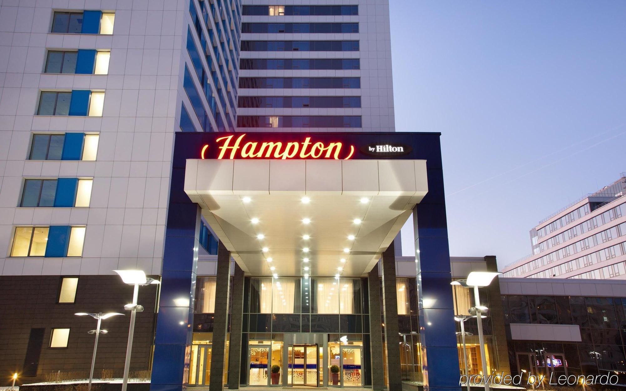 Отель Hampton by Hilton Москва Строгино Экстерьер фото
